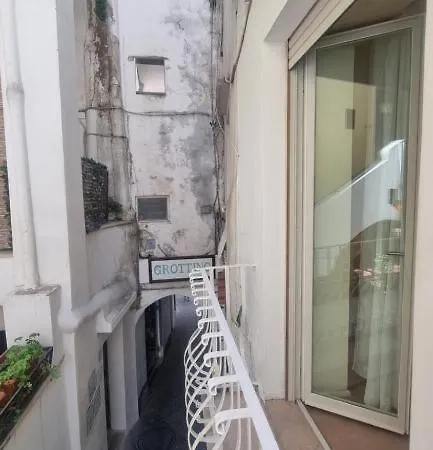 Appartamento 49 Passi Dalla Piazzetta Di *