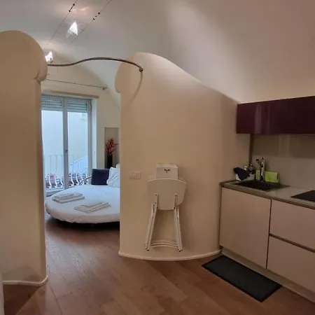 49 Passi Dalla Piazzetta Di Apartment