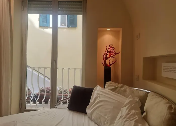 49 Passi Dalla Piazzetta Di *