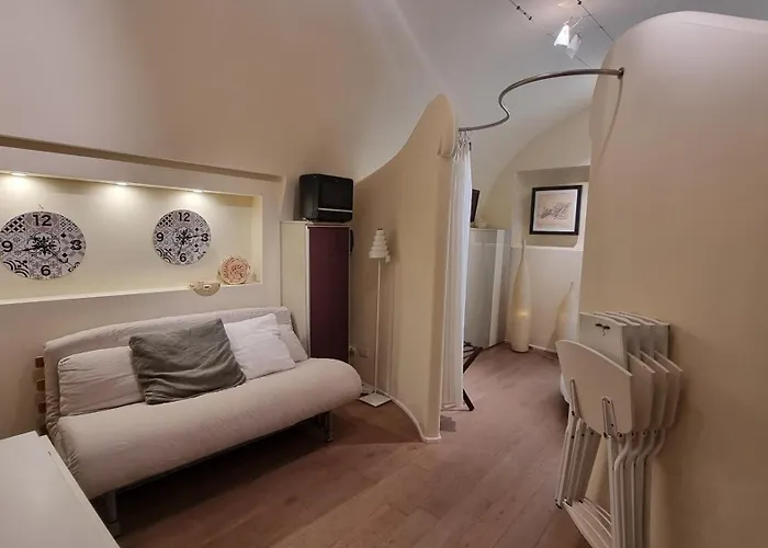 49 Passi Dalla Piazzetta Di Daire